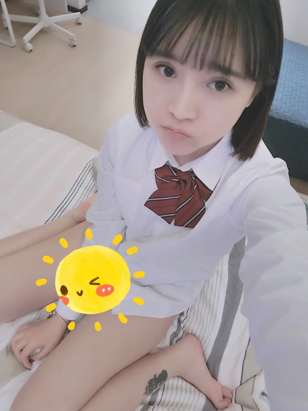 重庆体验刚下海 兼职粉嫩妹子